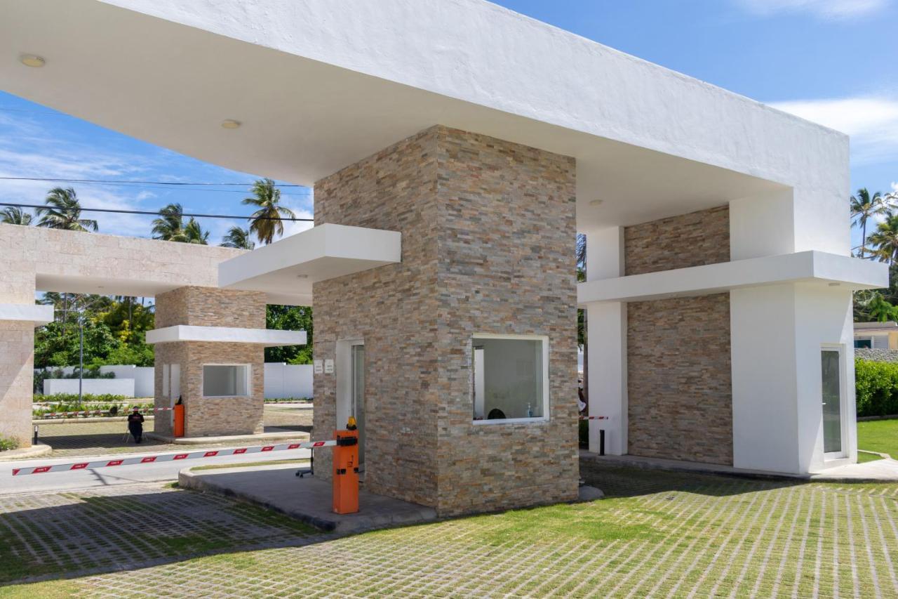 Family Getaway Apartment - Right On The Beach Punta Cana Eksteriør bilde