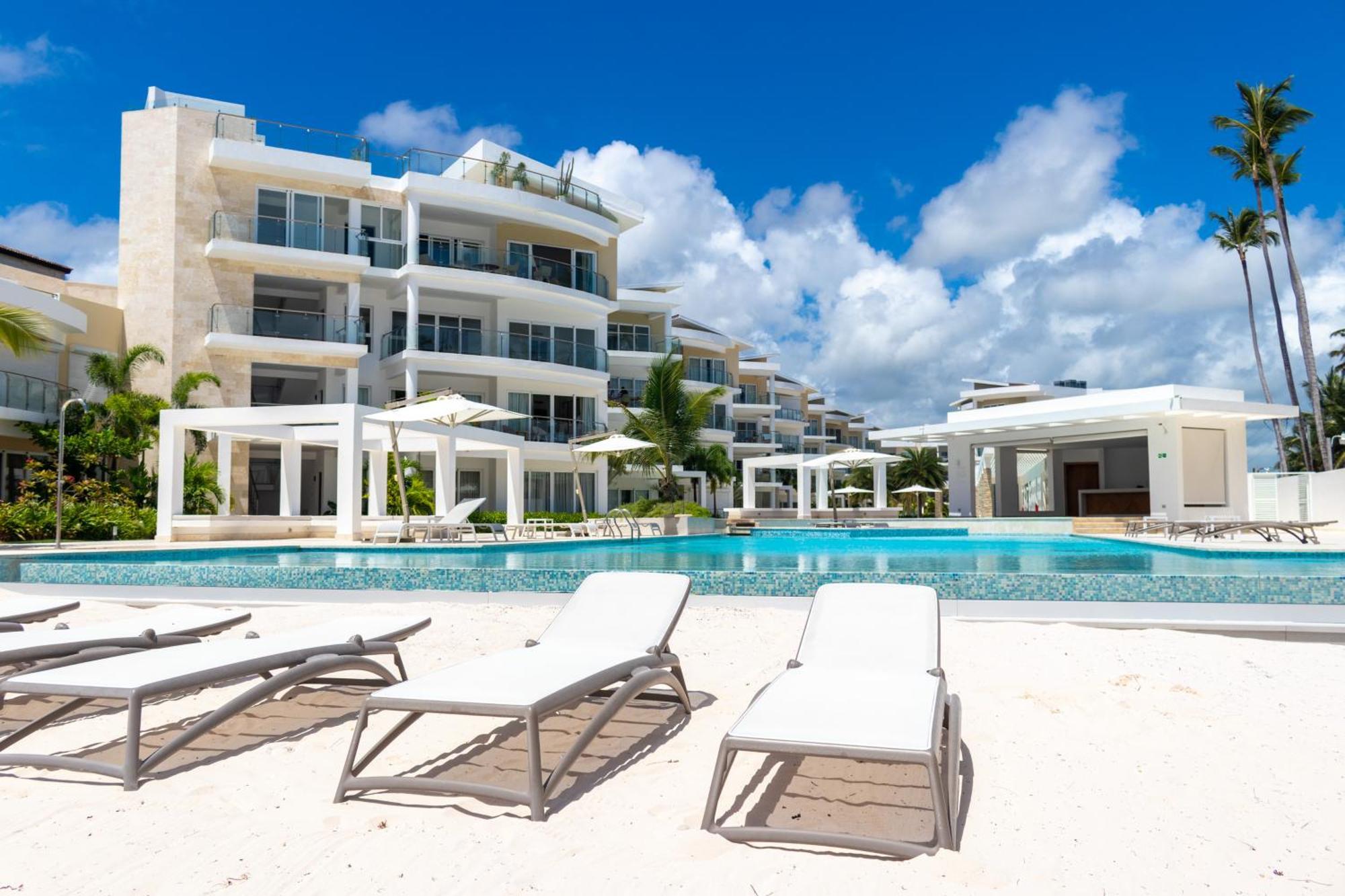 Family Getaway Apartment - Right On The Beach Punta Cana Eksteriør bilde